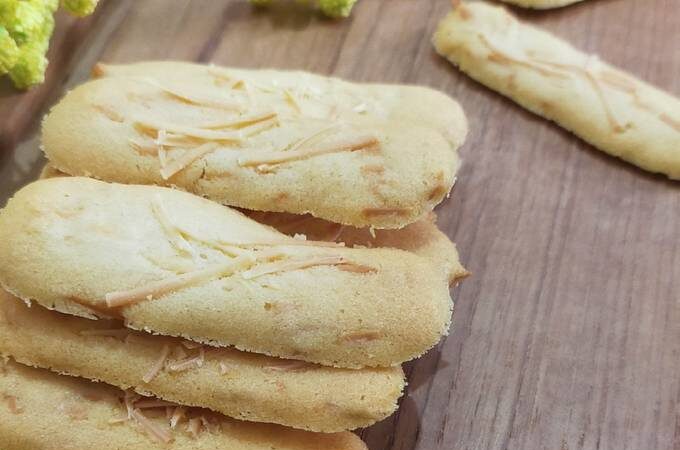 10 Resep Kreasi Kue Lidah Kucing Untuk Lebaran Yang Lembut Dan Mudah Dibuat