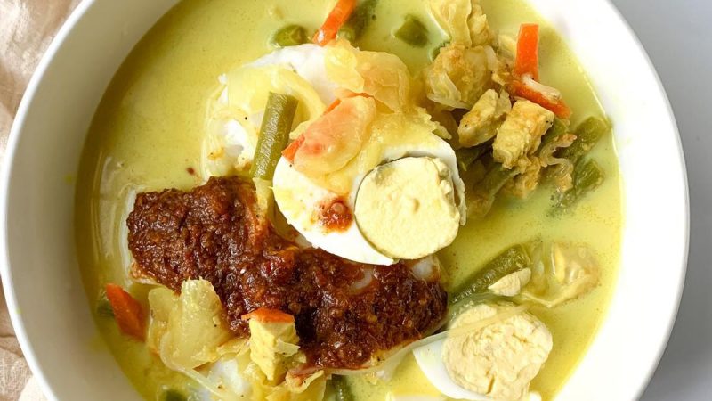 Resep Lontong Sayur Khas Suzanne Dengan Kuah Yang Gurih