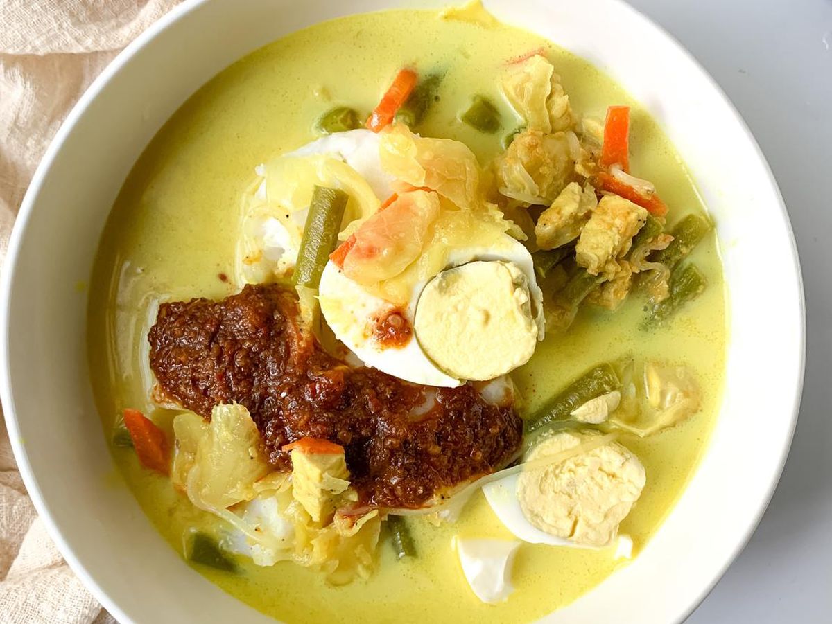 Resep Lontong Sayur Khas Suzanne Dengan Kuah Yang Gurih